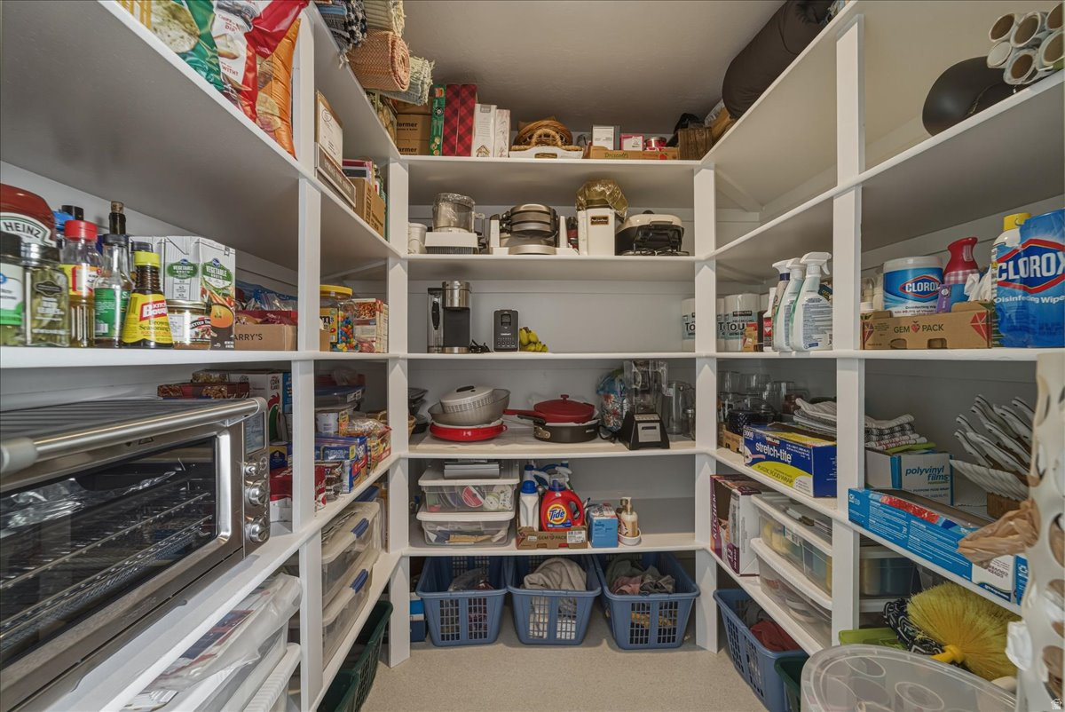 ASPEN HEIGHTS - Residential