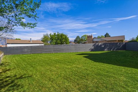 Tiny photo for 740 W QUAKING ASPEN DR S, Murray, UT 84123 (MLS # 2153184)