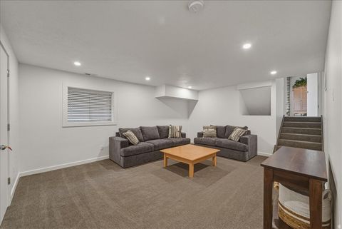 Tiny photo for 740 W QUAKING ASPEN DR S, Murray, UT 84123 (MLS # 2153184)