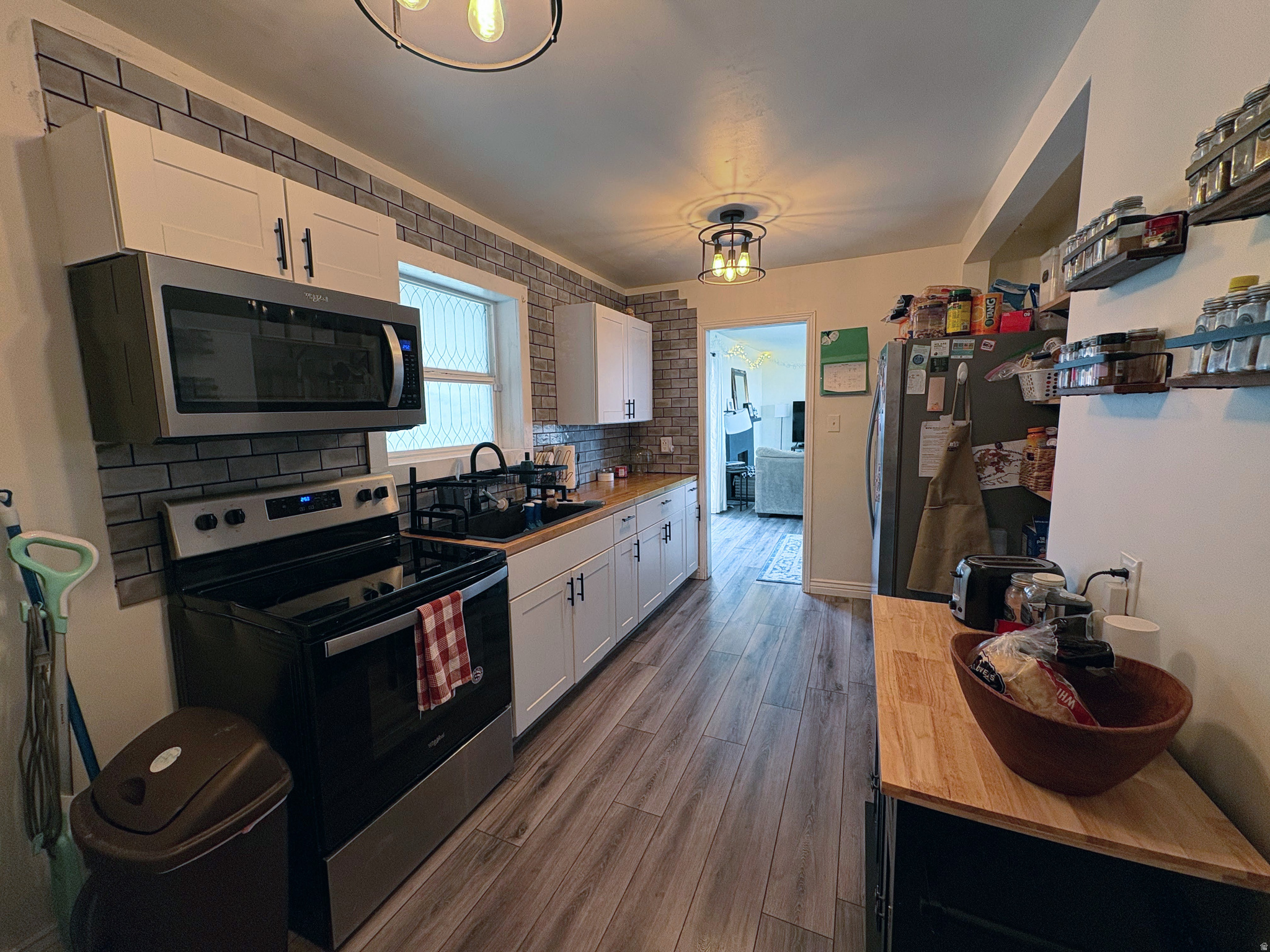 NORTH UNIVERSITY - Residential