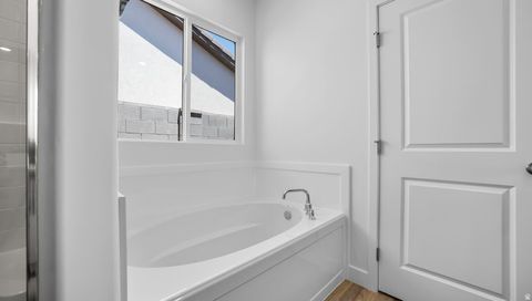 Tiny photo for 1941 S SWAMP MESA DR, Washington, UT 84780 (MLS # 2127346)