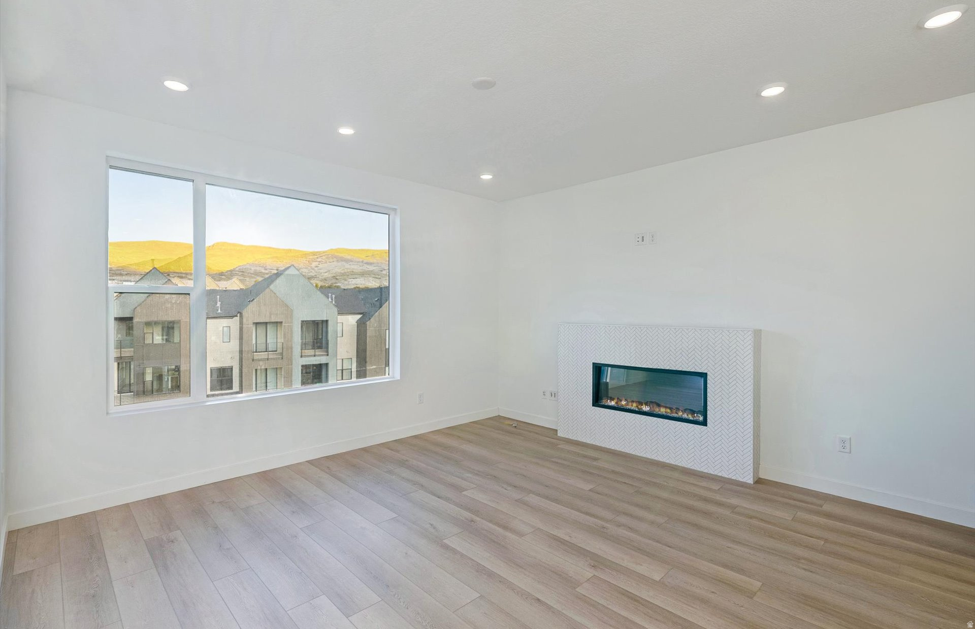DEEP CREEK AT JORDANELLE RIDGE - Residential