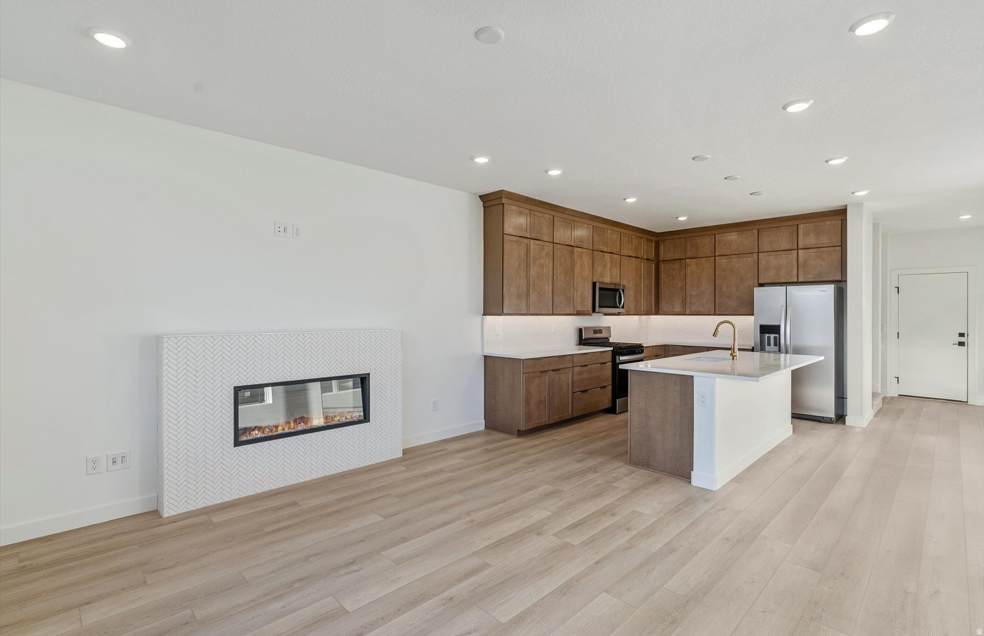 DEEP CREEK AT JORDANELLE RIDGE - Residential