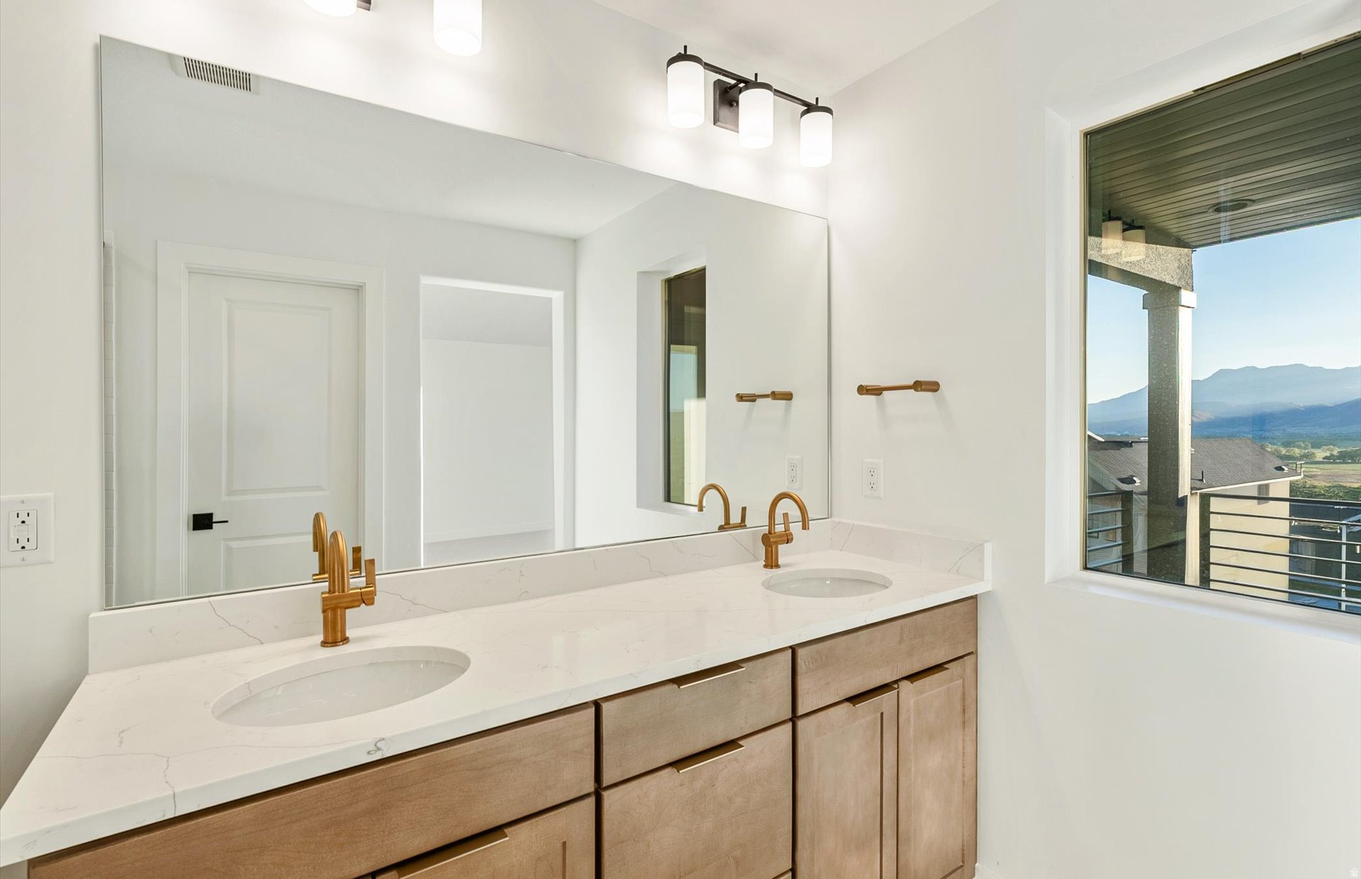 DEEP CREEK AT JORDANELLE RIDGE - Residential