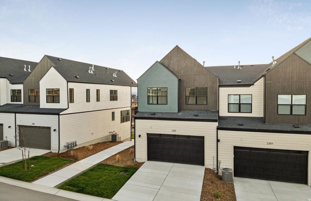 Photo of 2421 ALPINE GLOW LN LN N, Heber City, UT 84032 (MLS # 2161748)