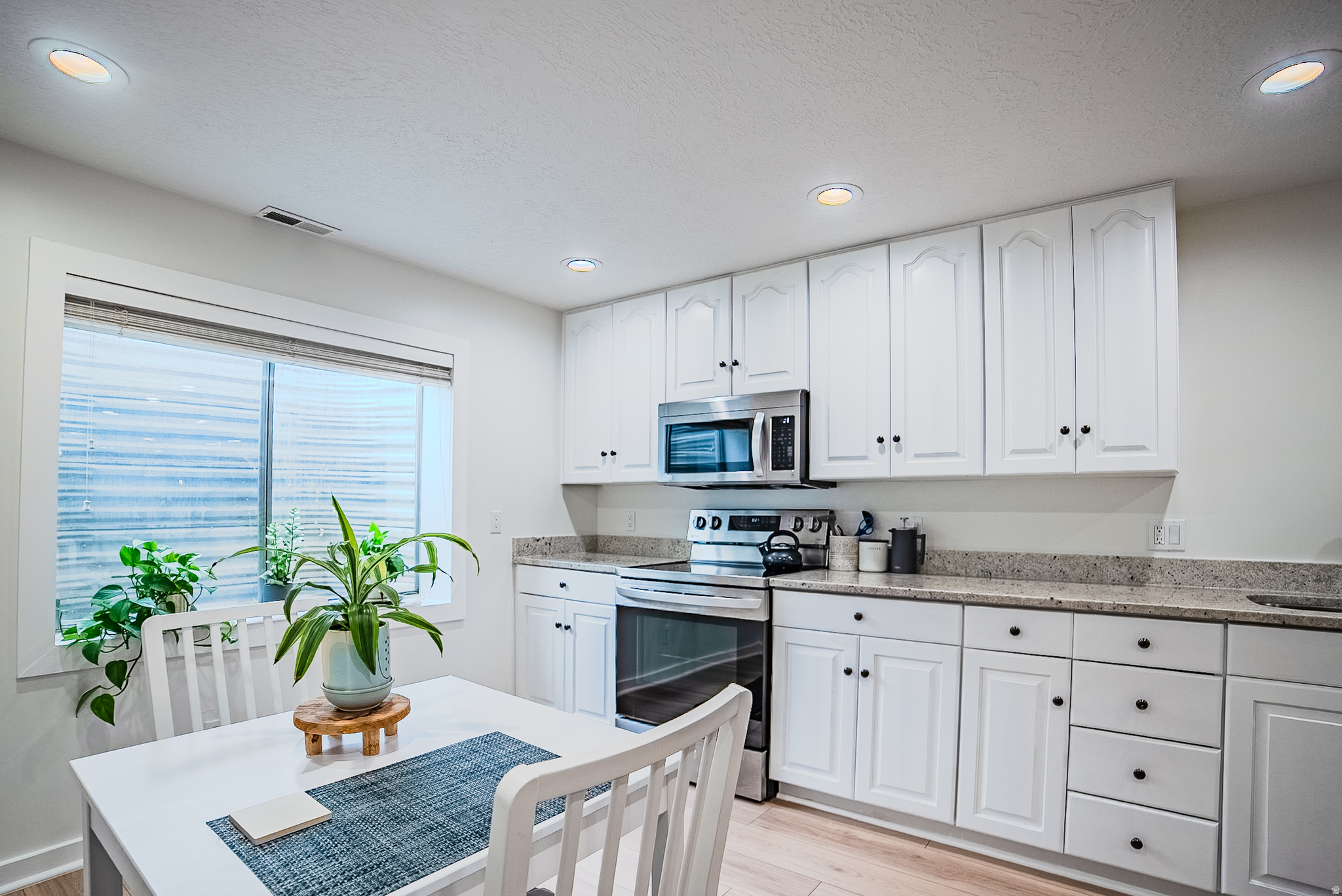 RIVER BEND ESTATES - Residential