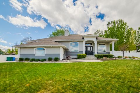 Photo of 12008 S REEVES LN, Riverton, UT 84065 (MLS # 2155323)