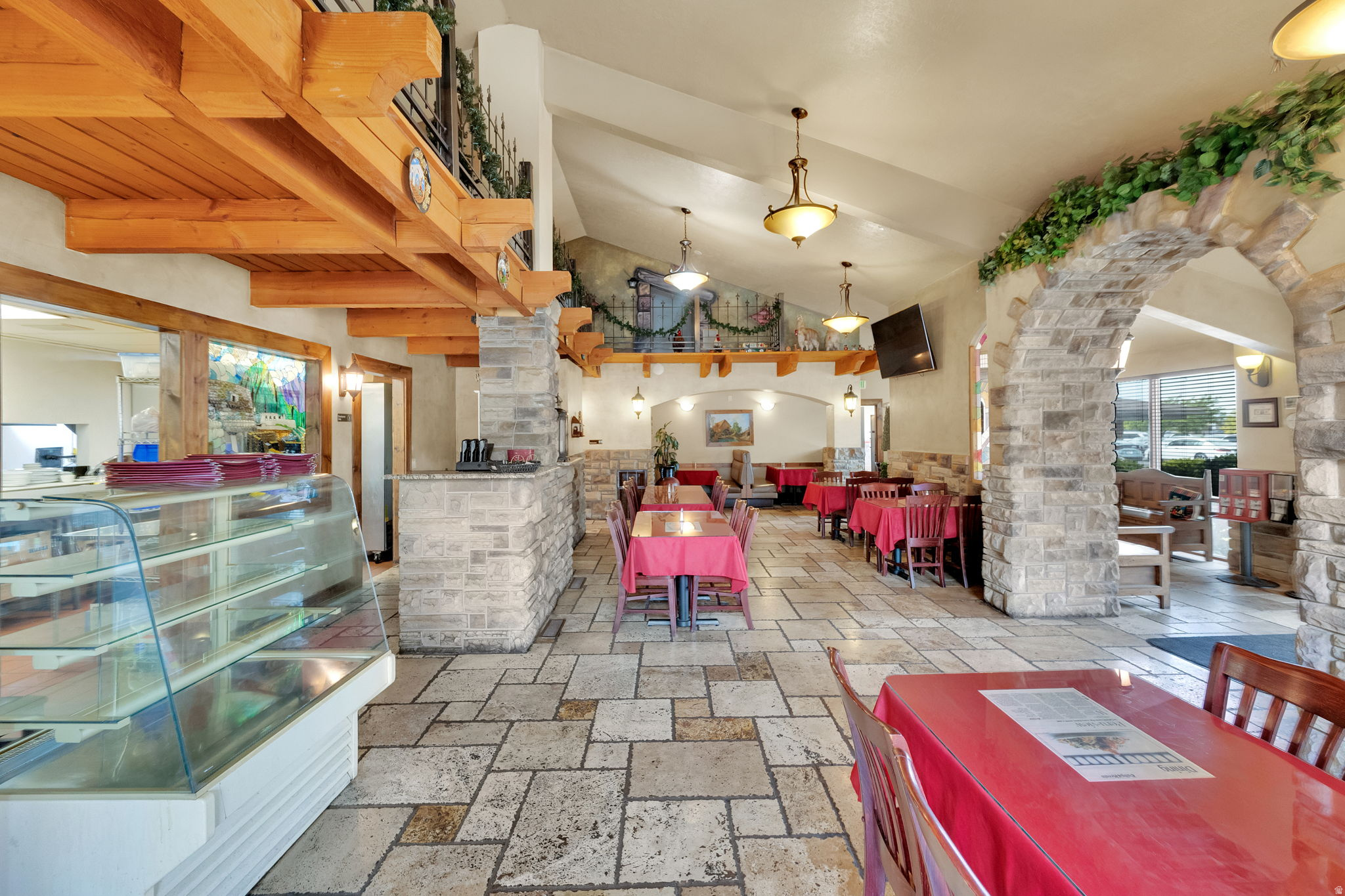 CARILLON SQUARE - Commercial Sale