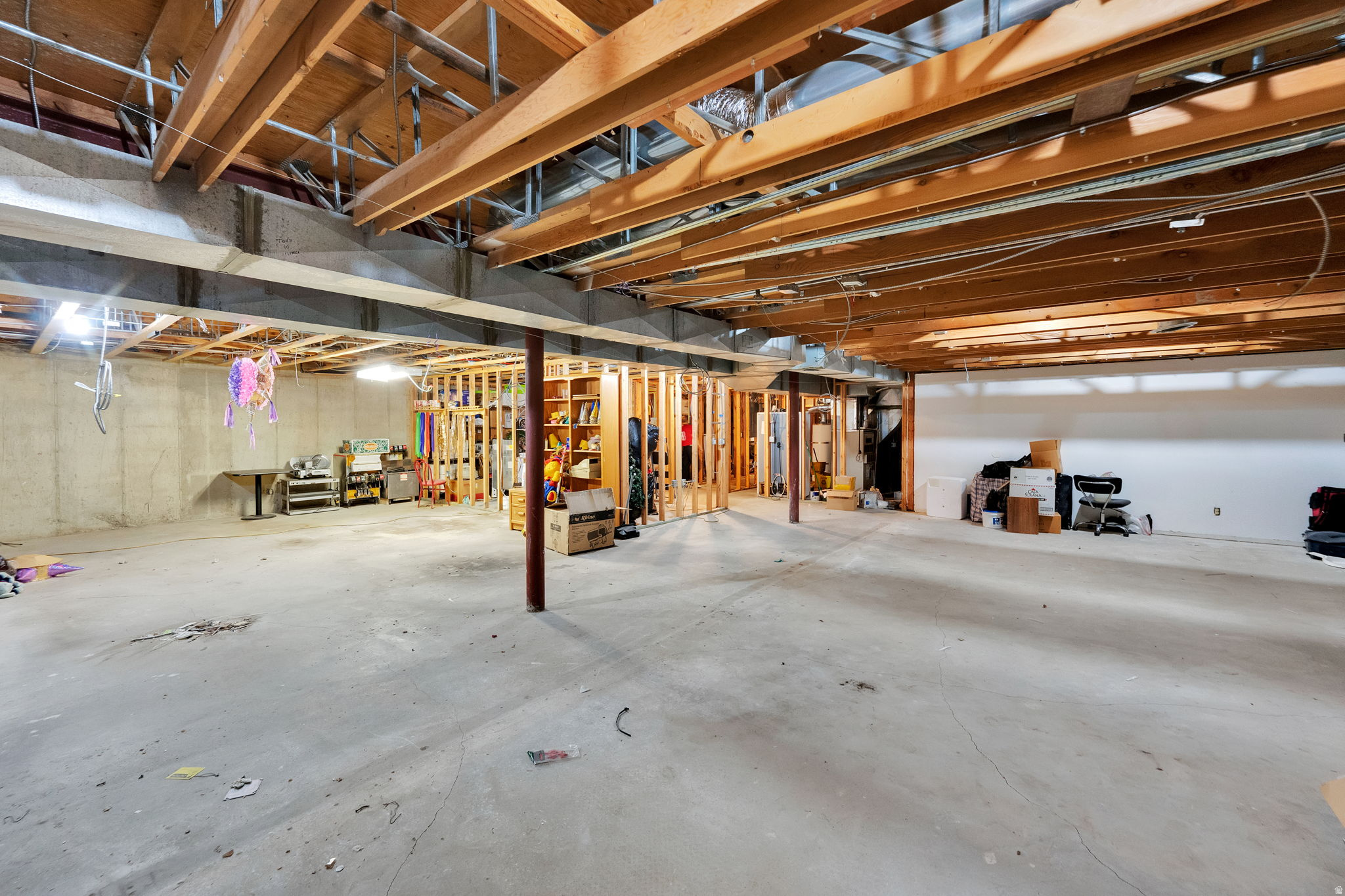 CARILLON SQUARE - Commercial Sale