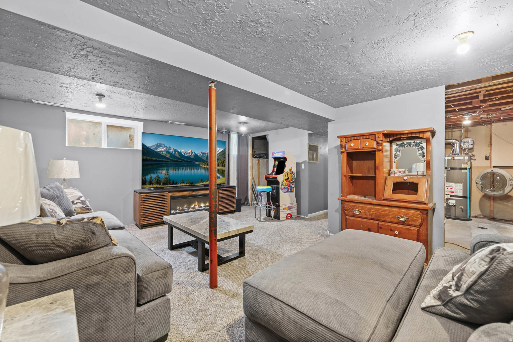 LAKE RIDGE - Residential