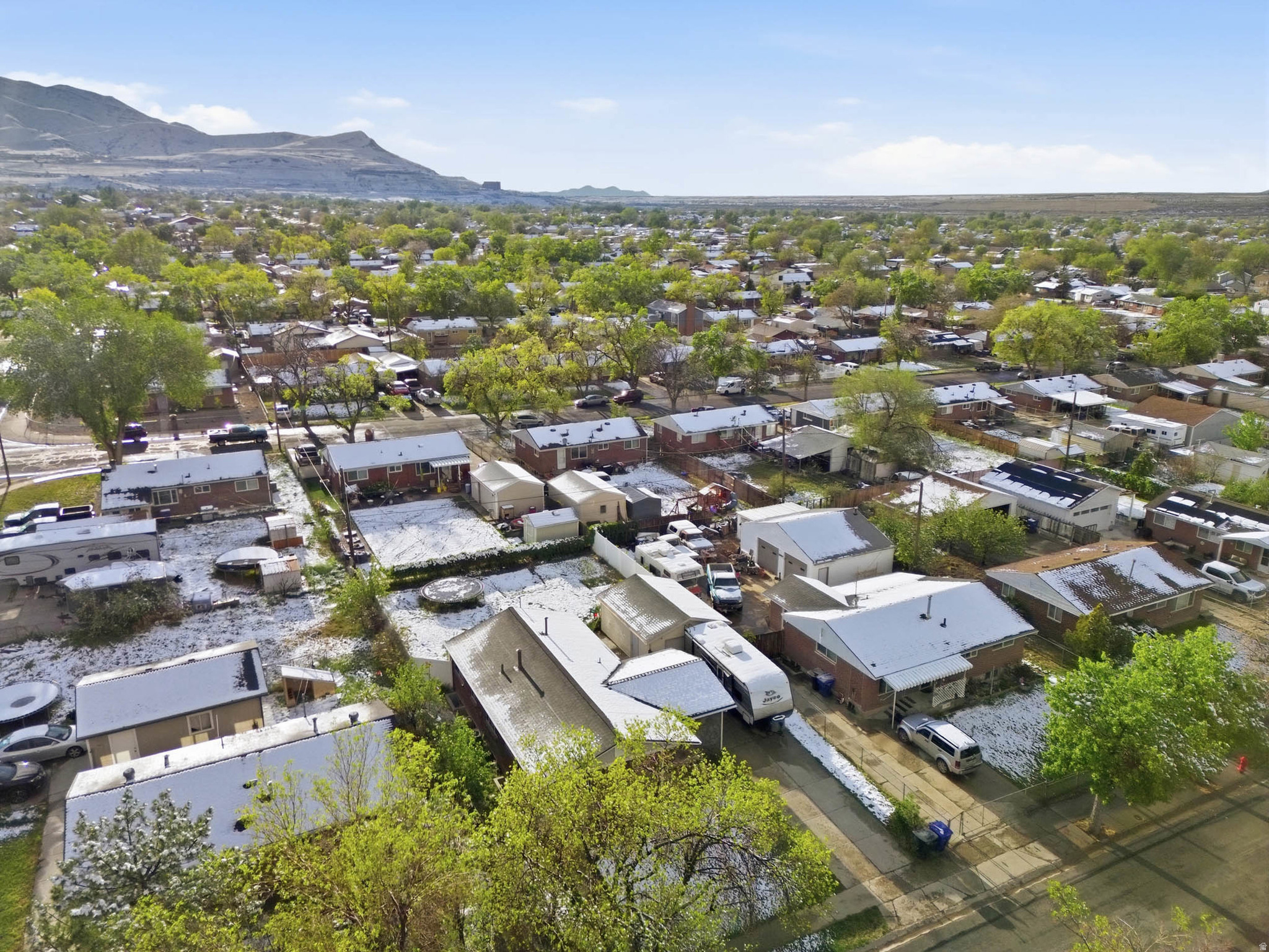 LAKE RIDGE - Residential