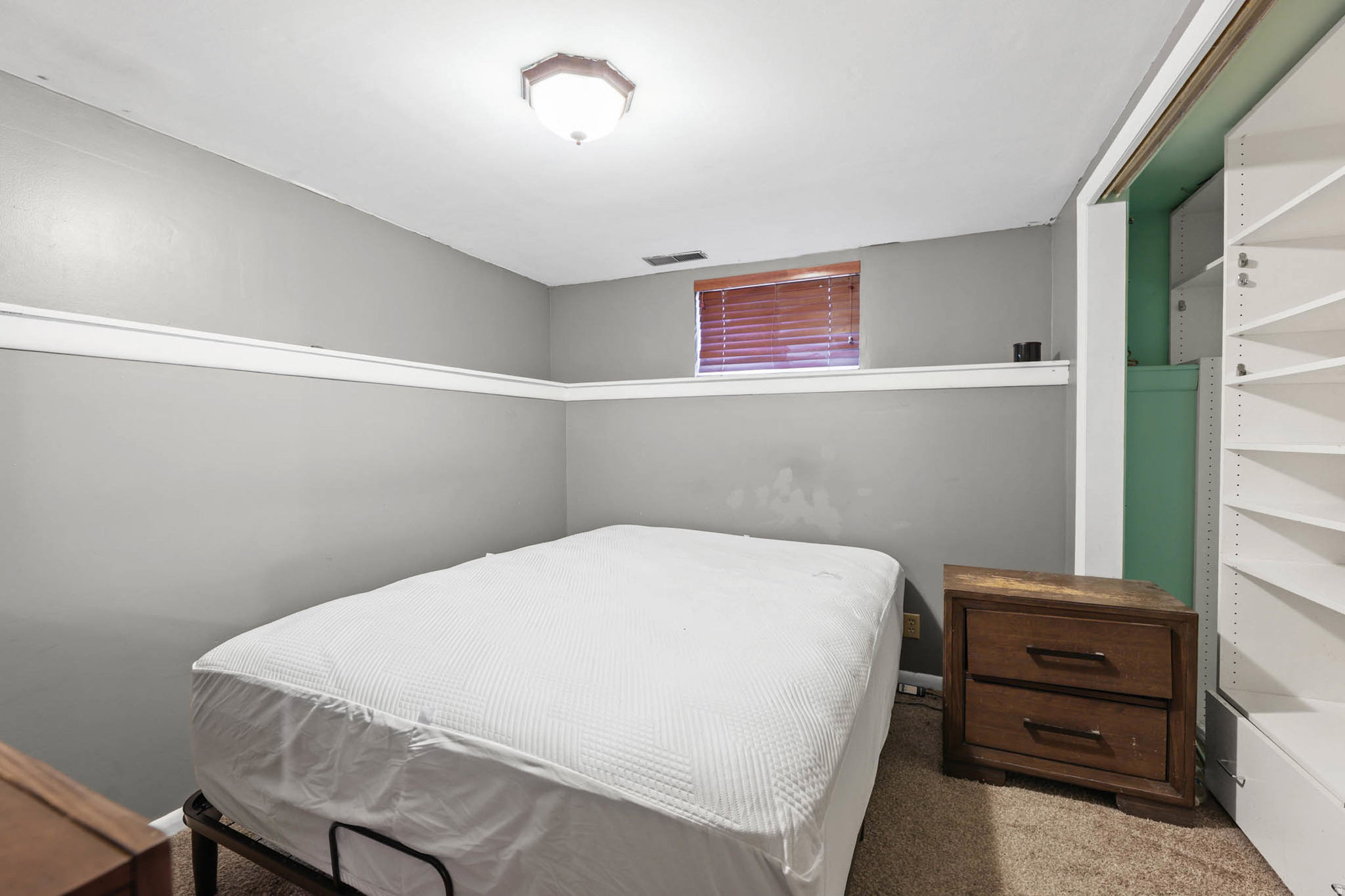 LAKE RIDGE - Residential