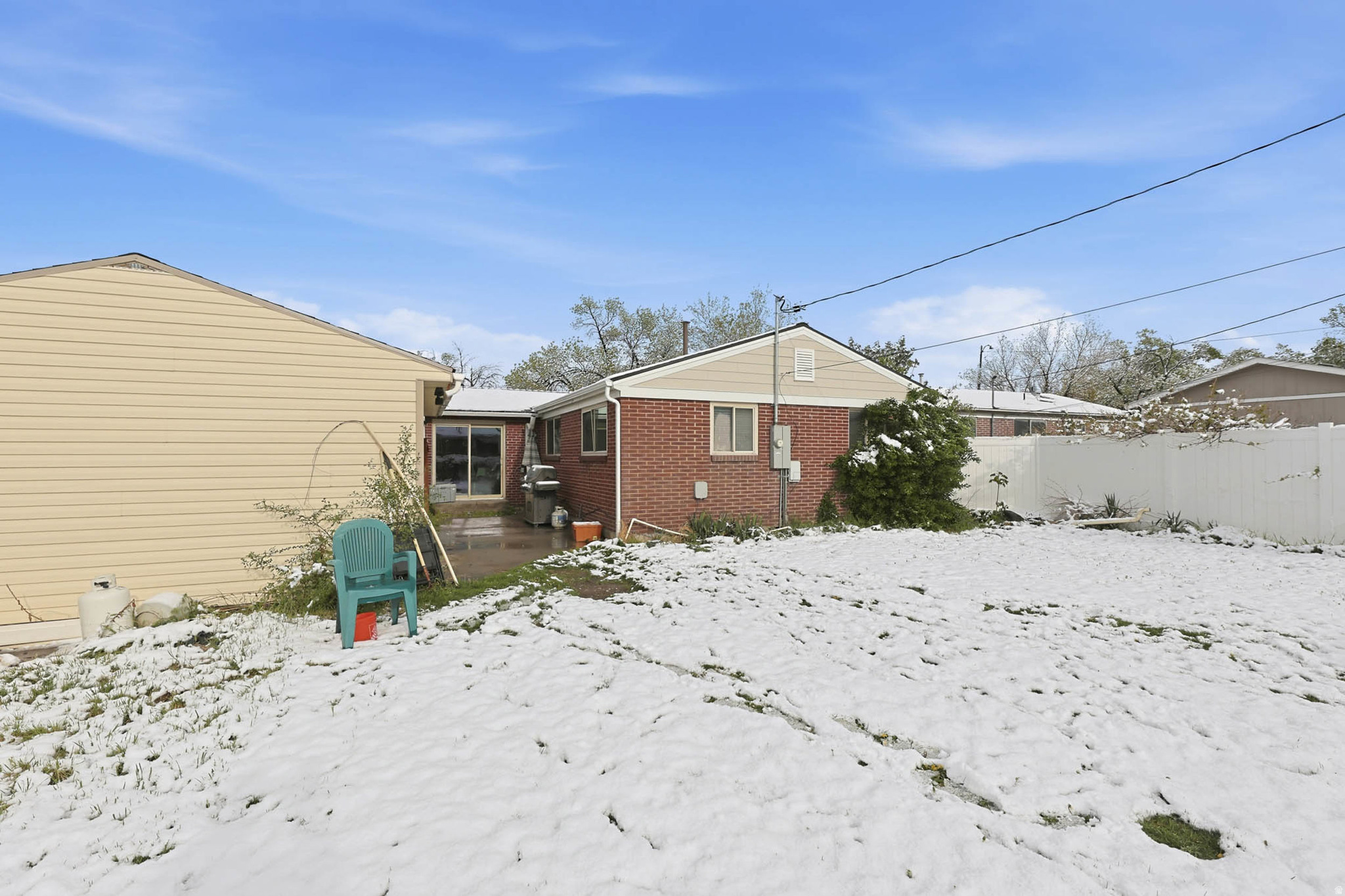 LAKE RIDGE - Residential