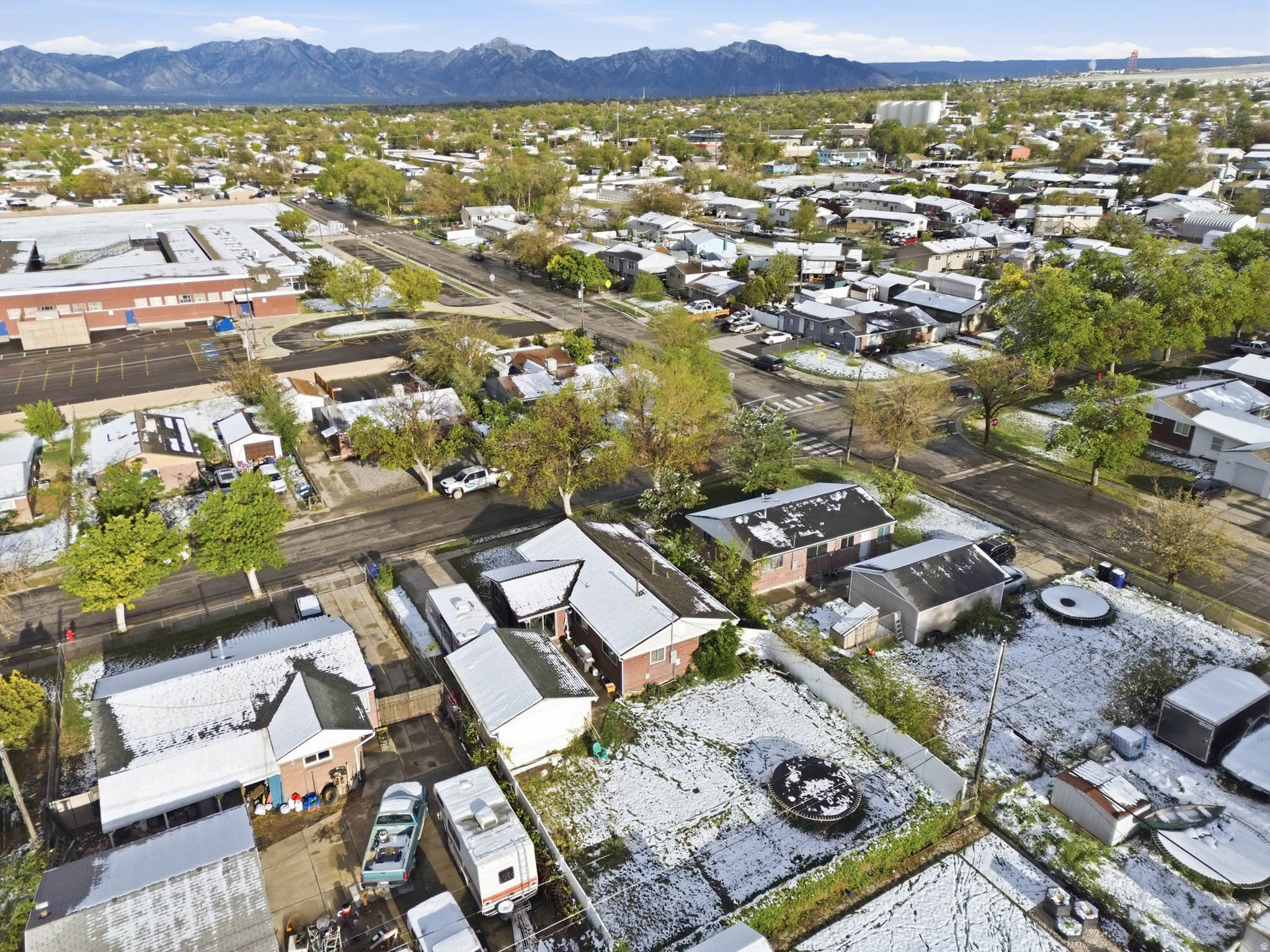 LAKE RIDGE - Residential