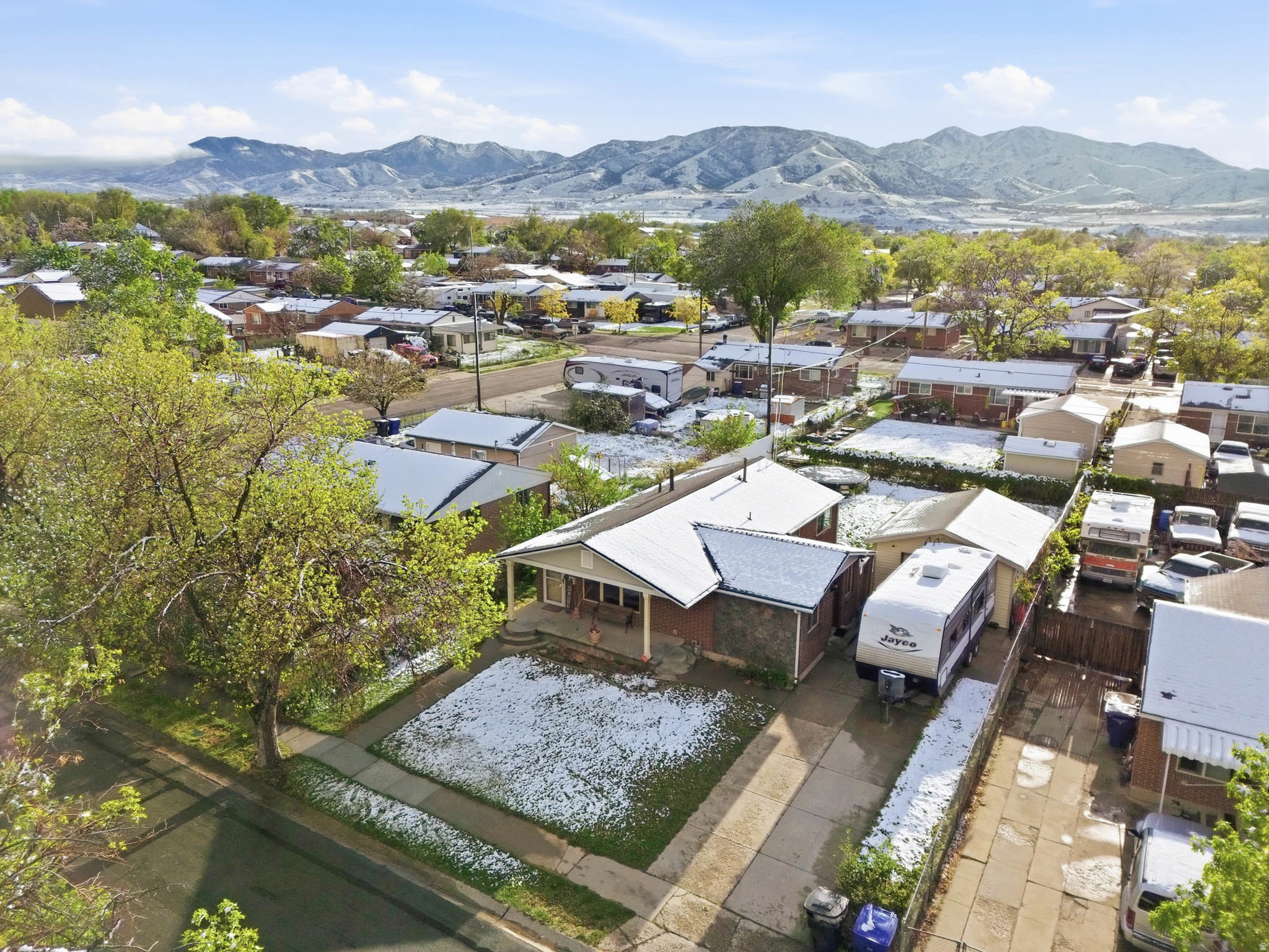 LAKE RIDGE - Residential