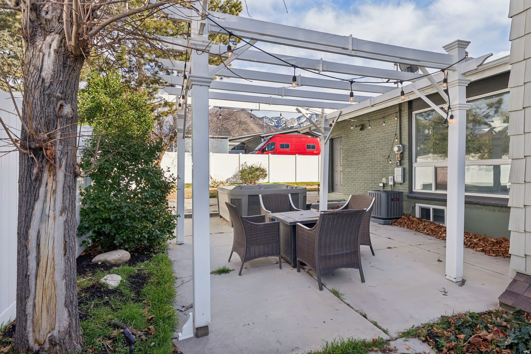 HEATHER HEIGHTS - Residential