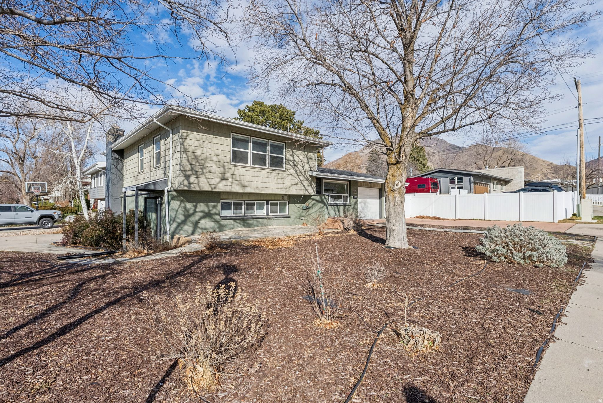 HEATHER HEIGHTS - Residential