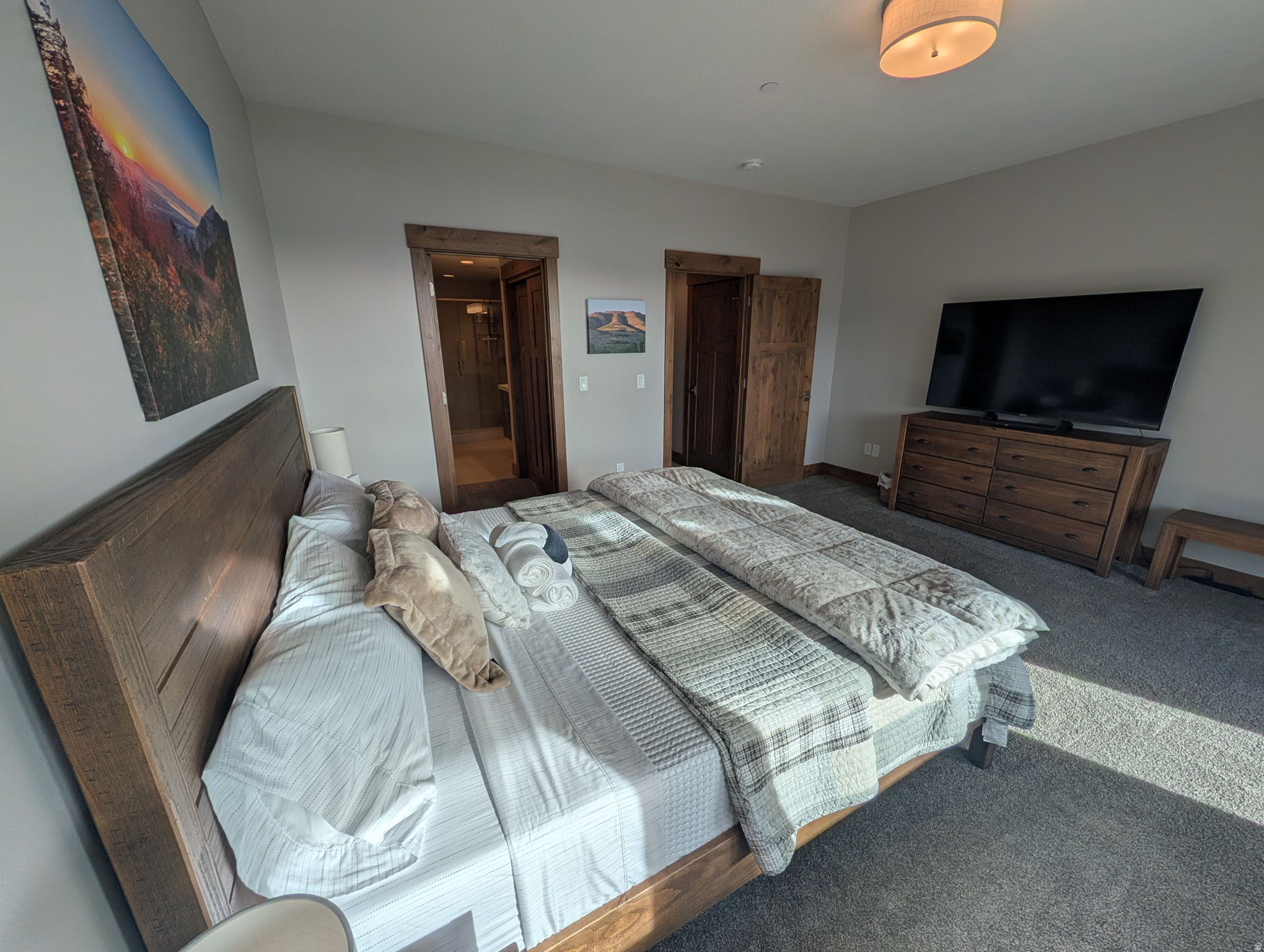 THE RIDGE TOWNHOMES - Residential