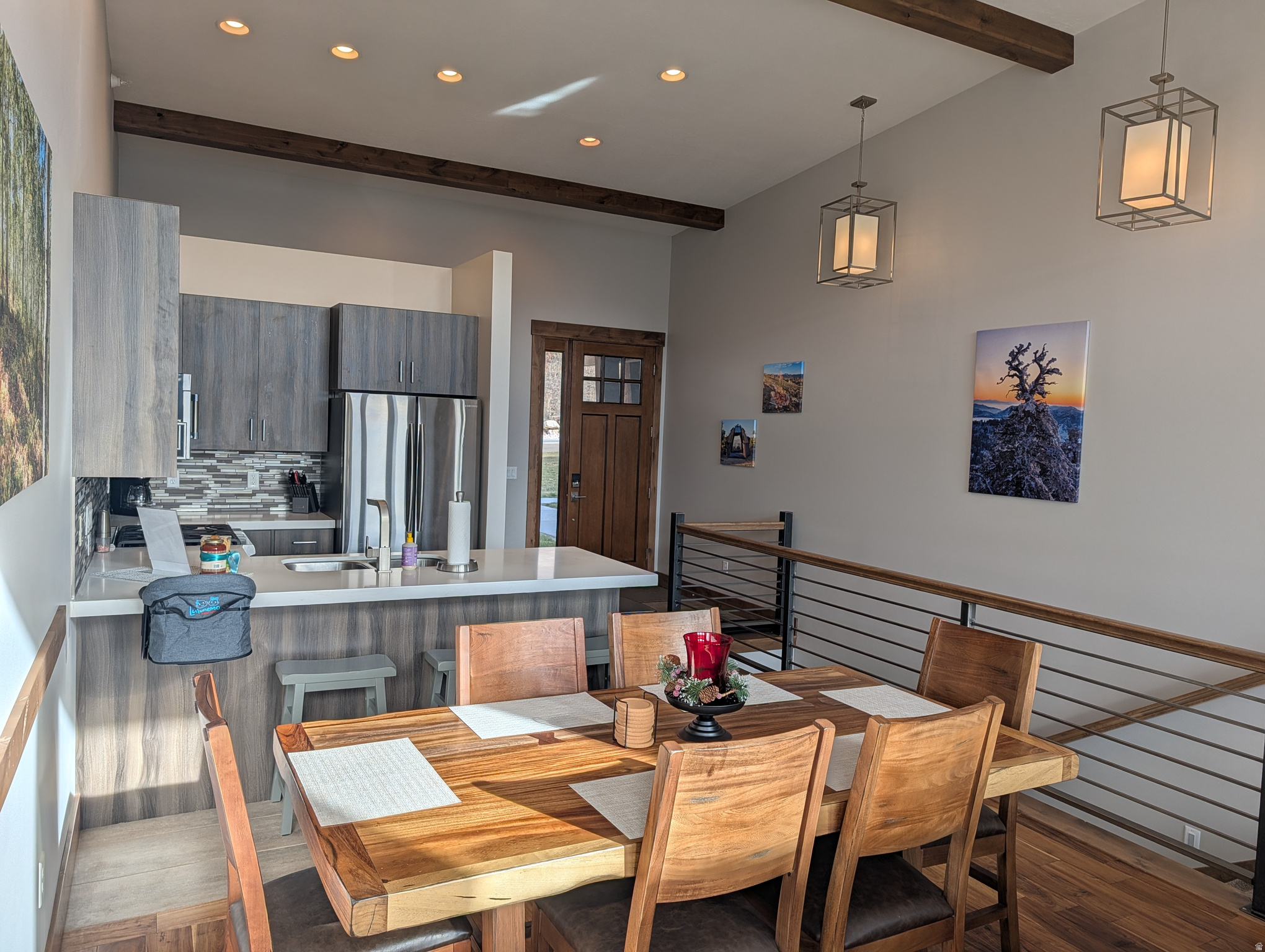 THE RIDGE TOWNHOMES - Residential