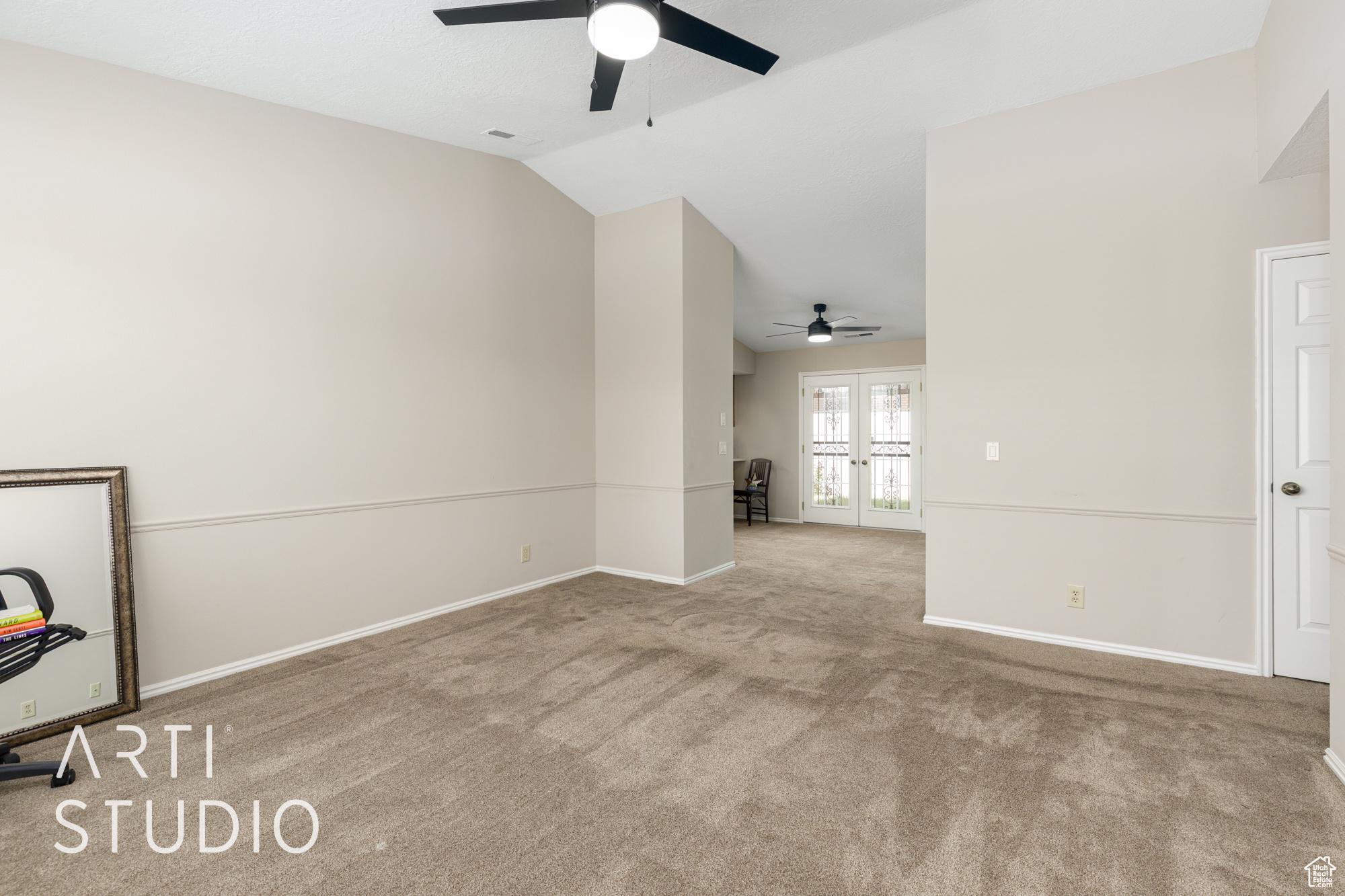 PALM MEADOWS TH - Residential