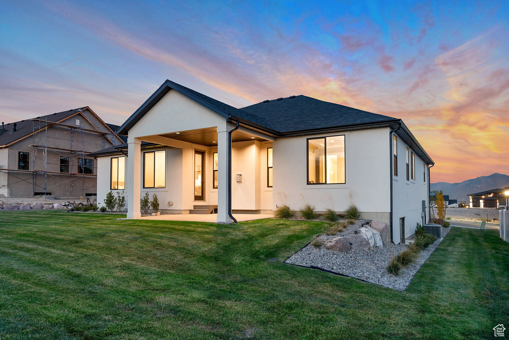 7934 S Red Baron Ln, West Jordan, Utah image 9