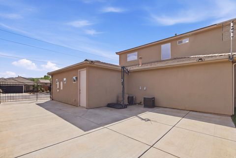 Tiny photo for 1872 S 20 E, Washington, UT 84780 (MLS # 2152546)