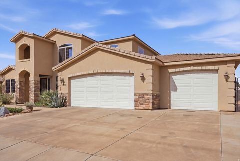 Tiny photo for 1872 S 20 E, Washington, UT 84780 (MLS # 2152546)