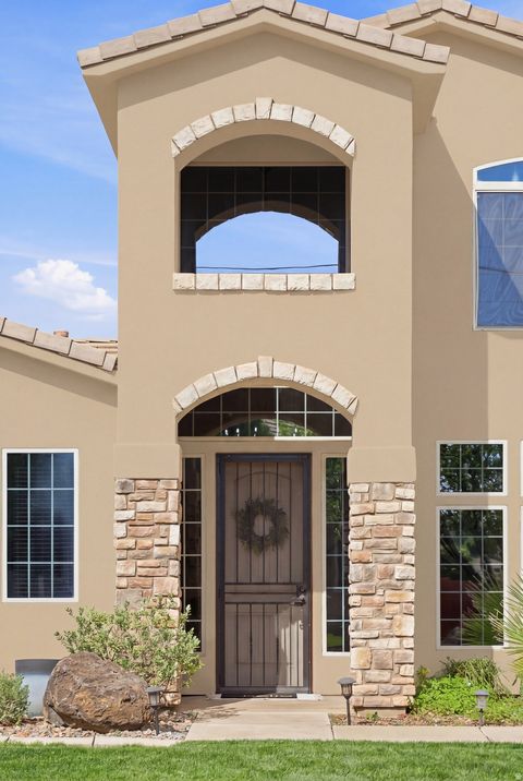 Tiny photo for 1872 S 20 E, Washington, UT 84780 (MLS # 2152546)