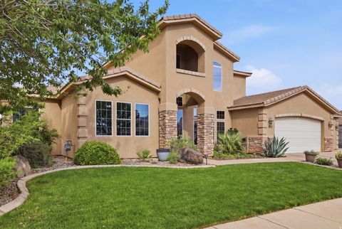 Tiny photo for 1872 S 20 E, Washington, UT 84780 (MLS # 2152546)
