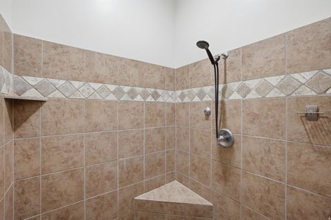 Tiny photo for 1872 S 20 E, Washington, UT 84780 (MLS # 2152546)