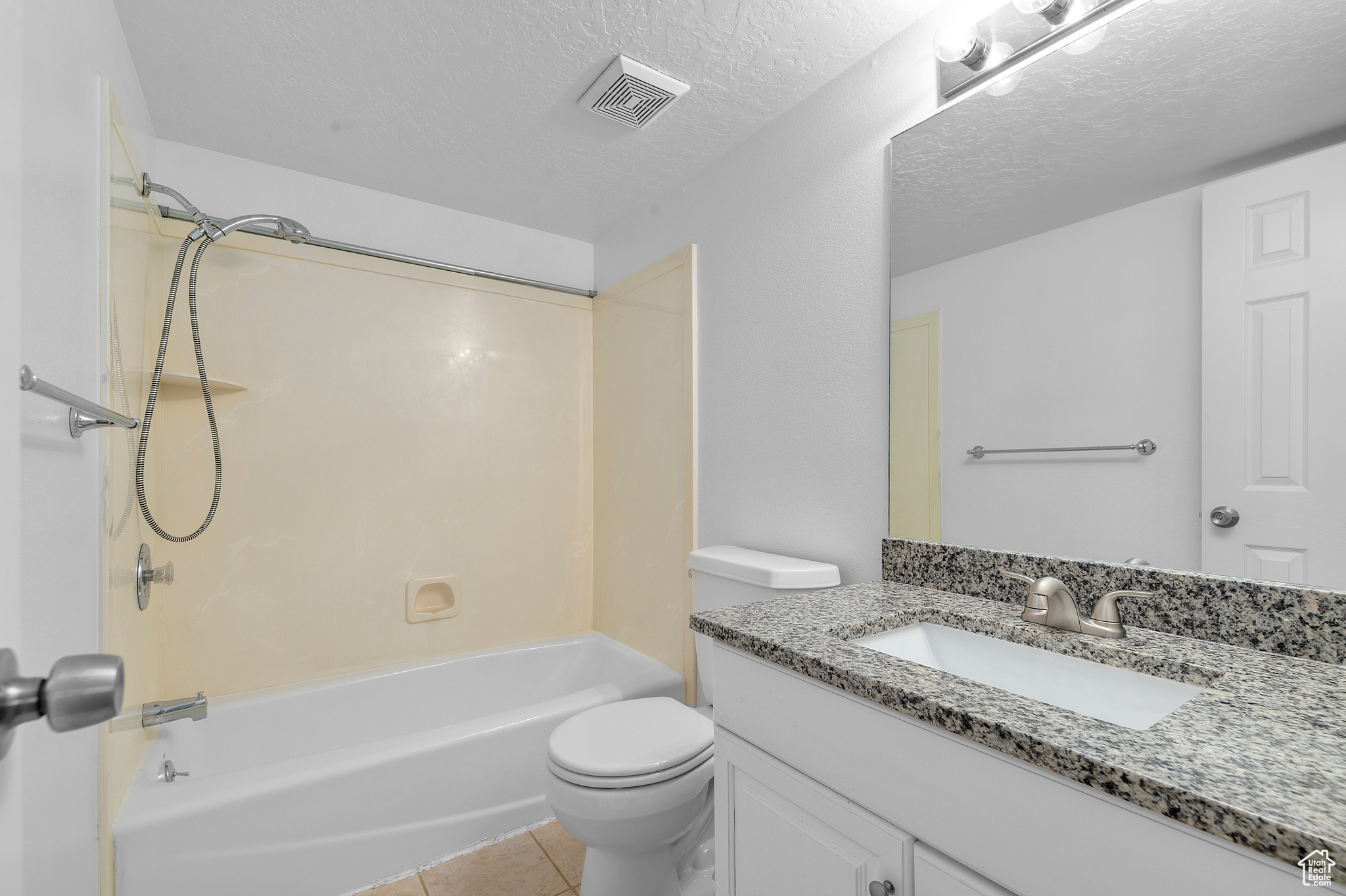 EVERGREEN CONDOS - Residential