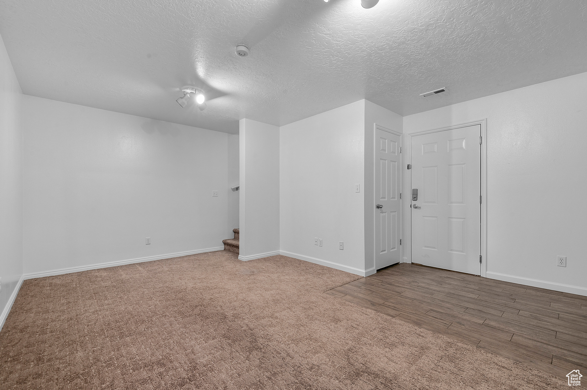 EVERGREEN CONDOS - Residential