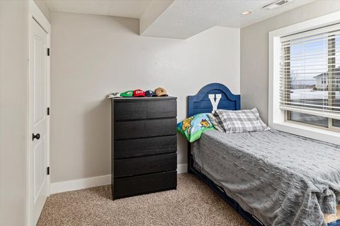 Tiny photo for 160 600 N, Millville, UT 84326 (MLS # 2116814)