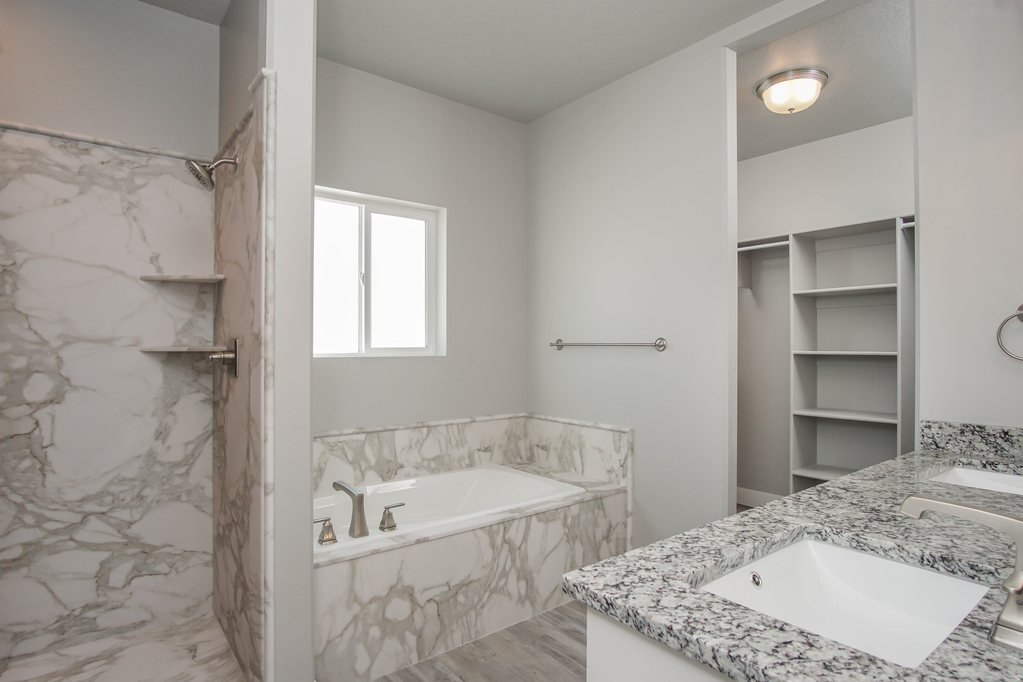 ESTATES AT MAJOR FARMS - Residential