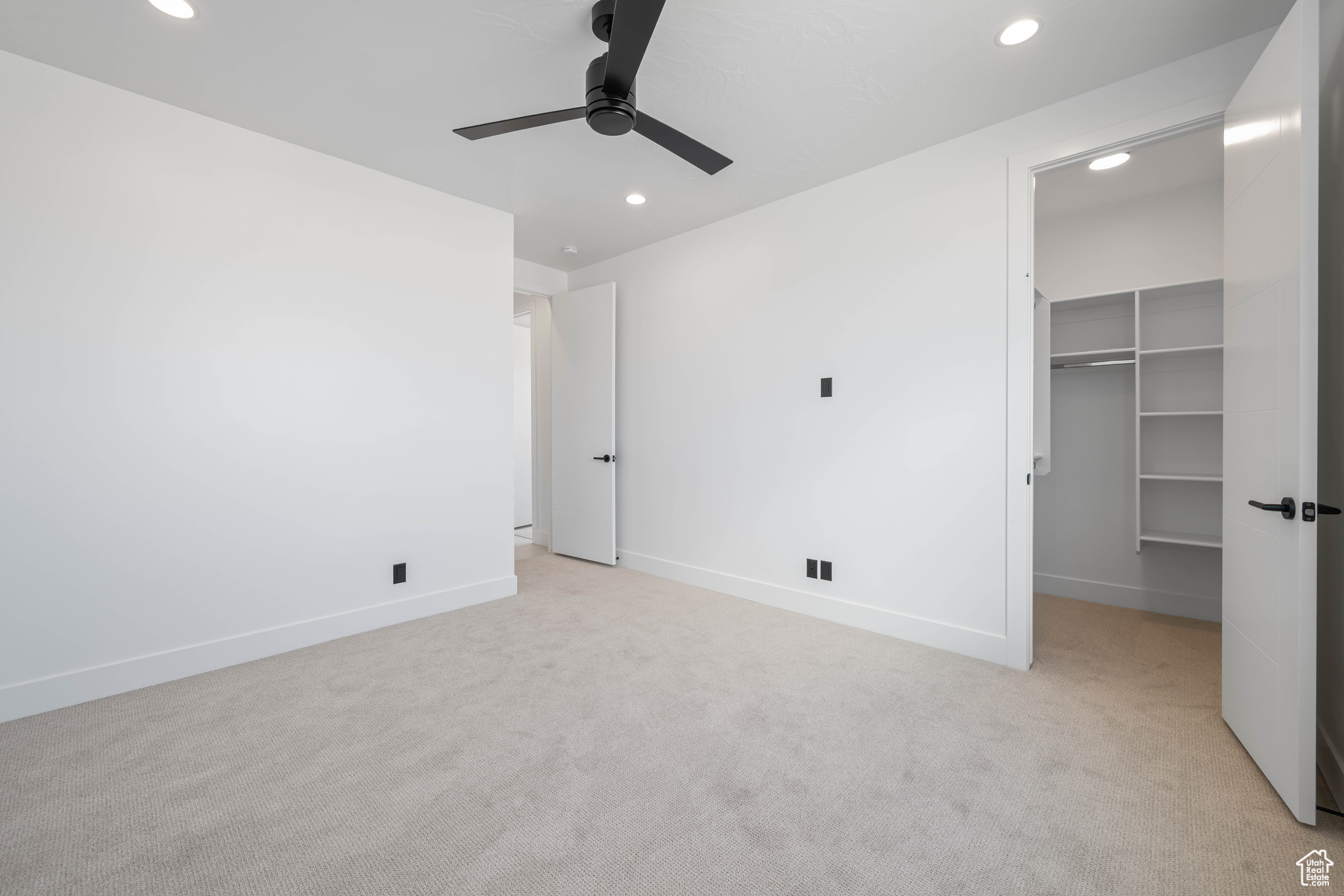 SCENIC POINT - Residential