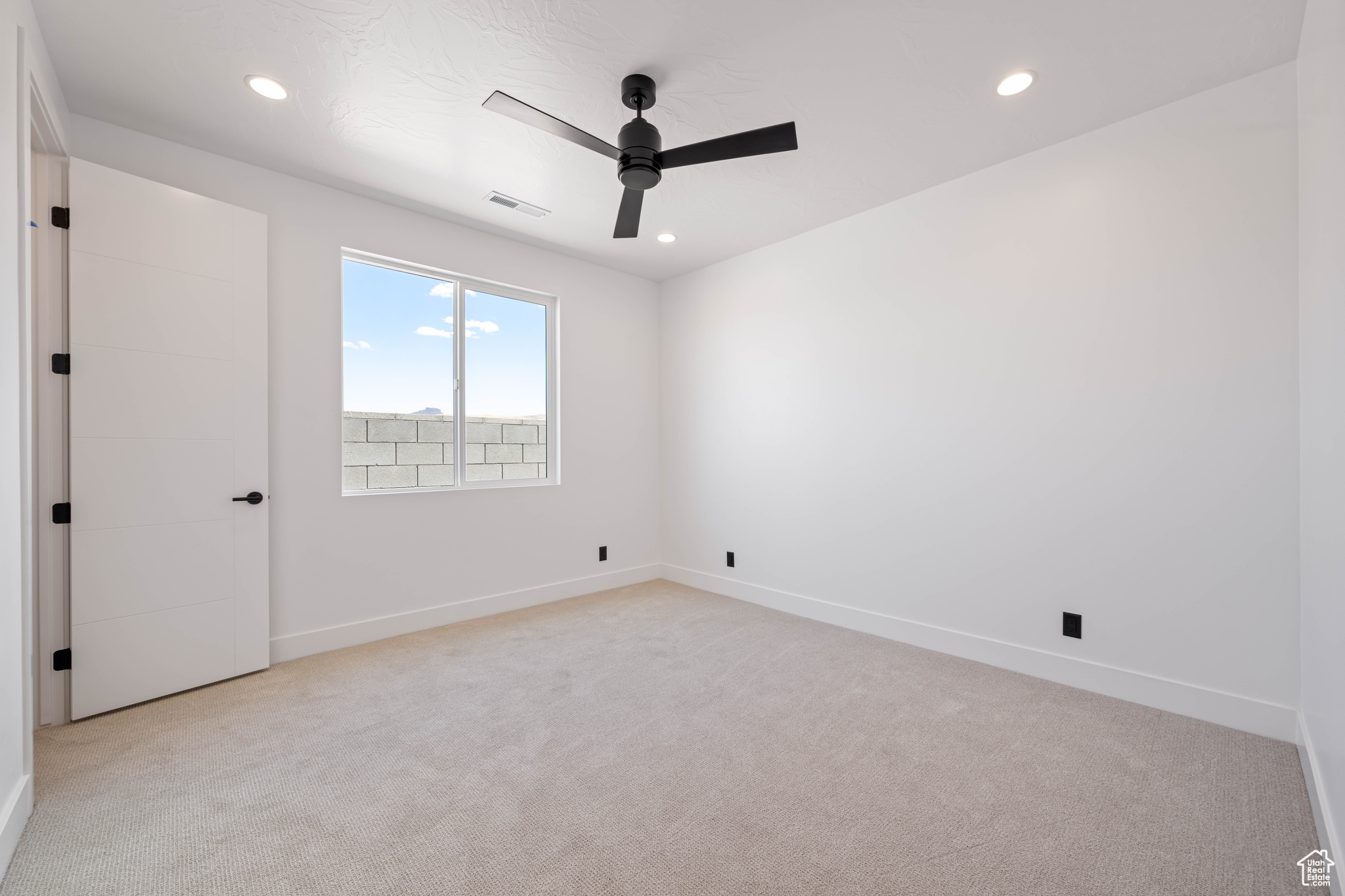 SCENIC POINT - Residential