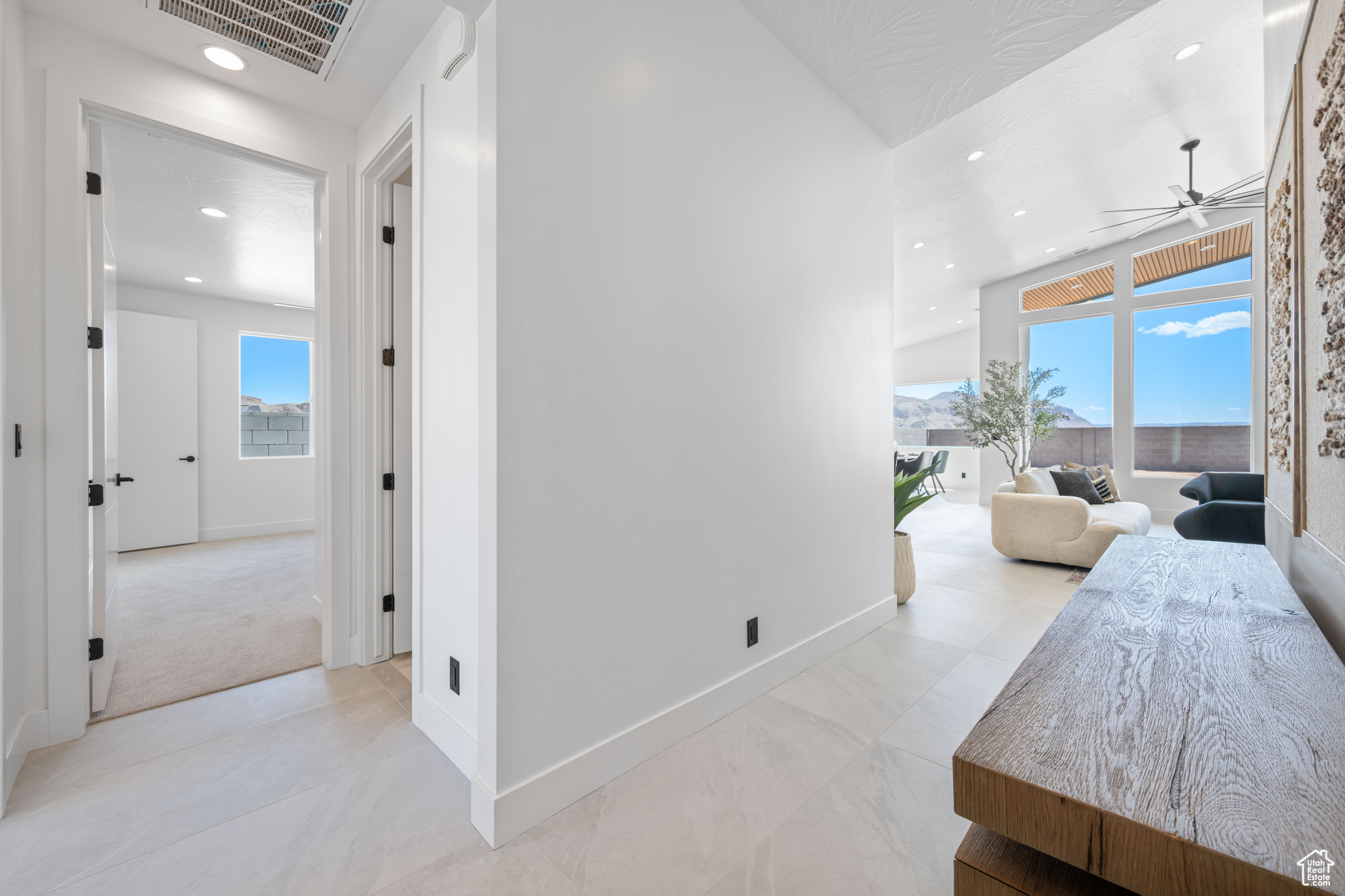 SCENIC POINT - Residential