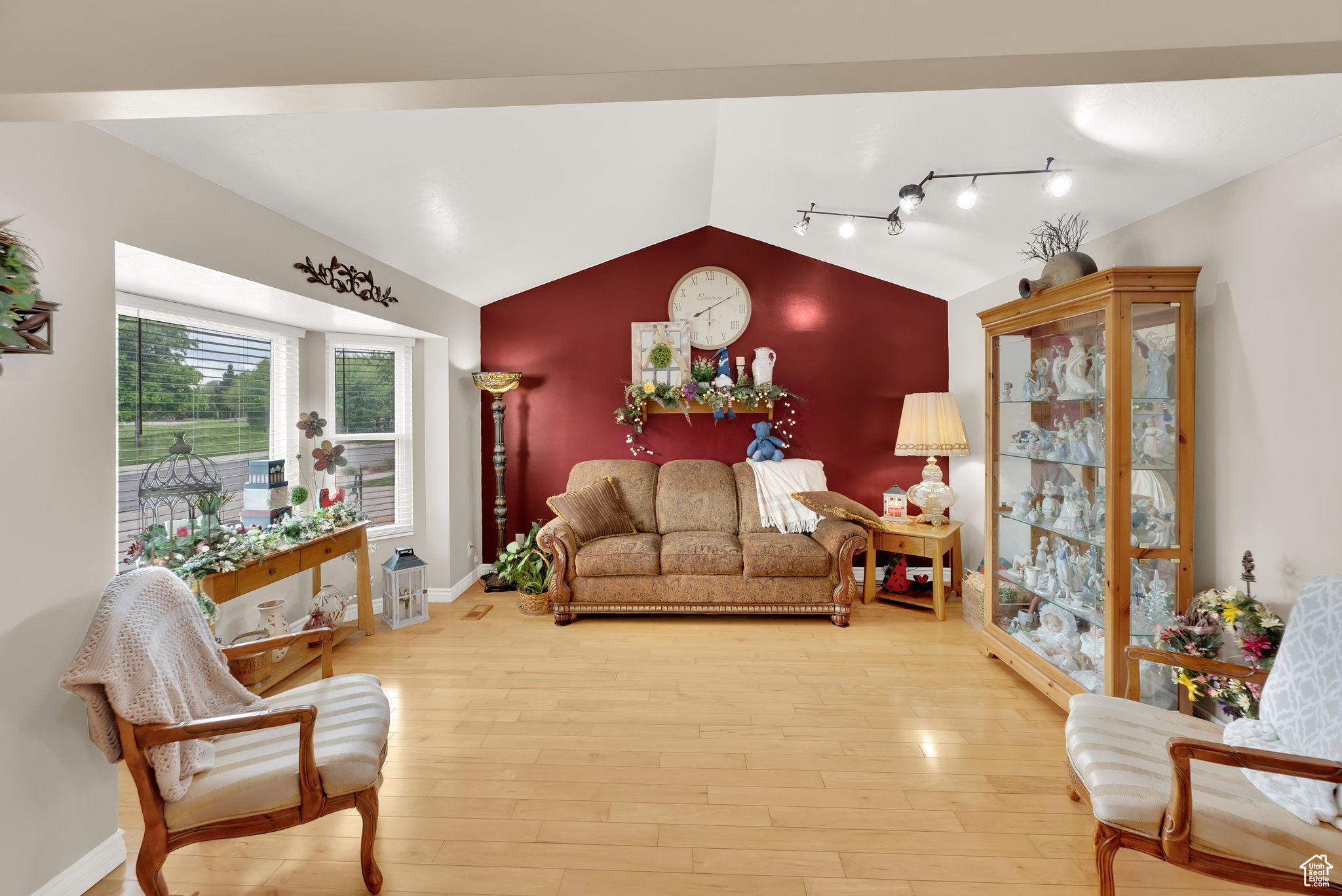 2298 W Jordan Meadows Cv, West Jordan, Utah image 3