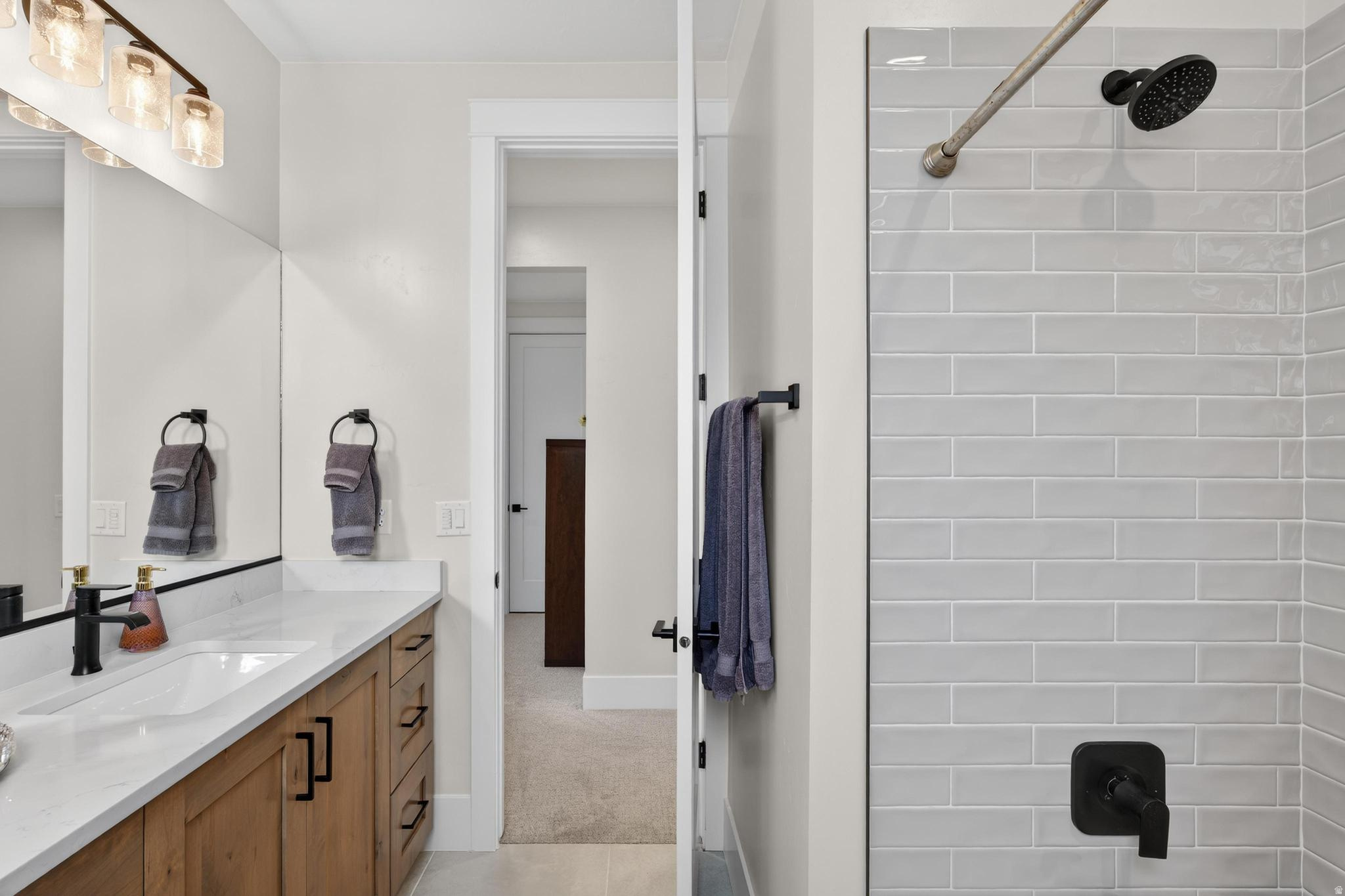 RED MESA AT SUNRISE VALLEY 1 - Residential