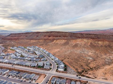 Tiny photo for 2991 E RILL DR, Washington, UT 84780 (MLS # 2133276)