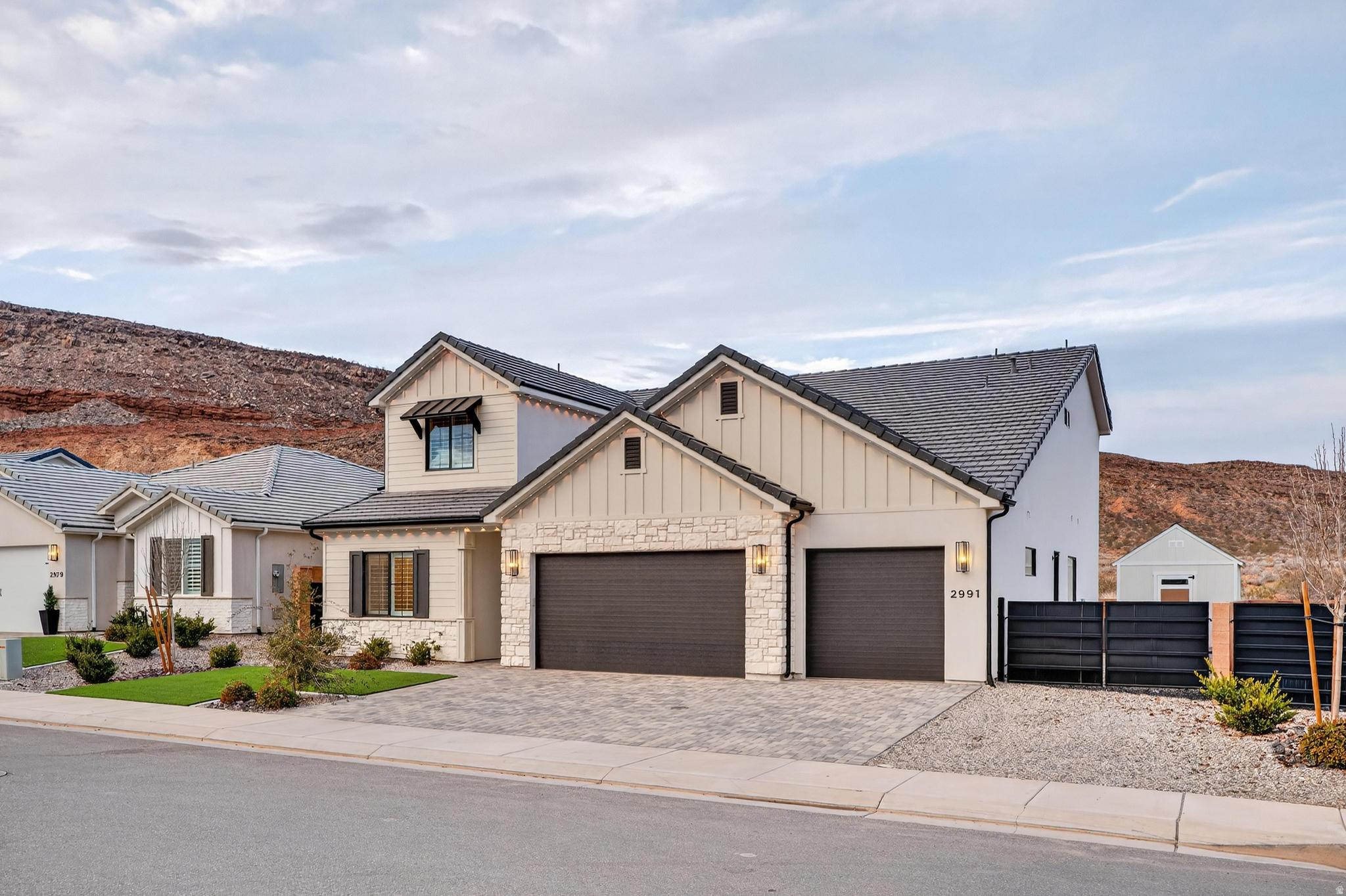 RED MESA AT SUNRISE VALLEY 1 - Residential