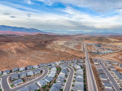 Tiny photo for 2991 E RILL DR, Washington, UT 84780 (MLS # 2133276)