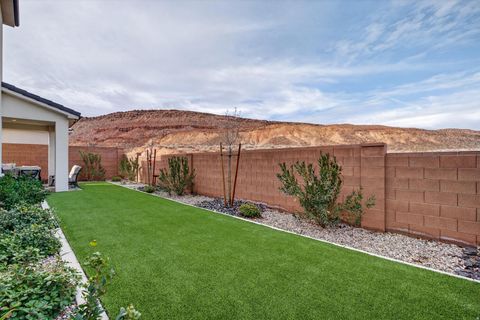 Tiny photo for 2991 E RILL DR, Washington, UT 84780 (MLS # 2133276)