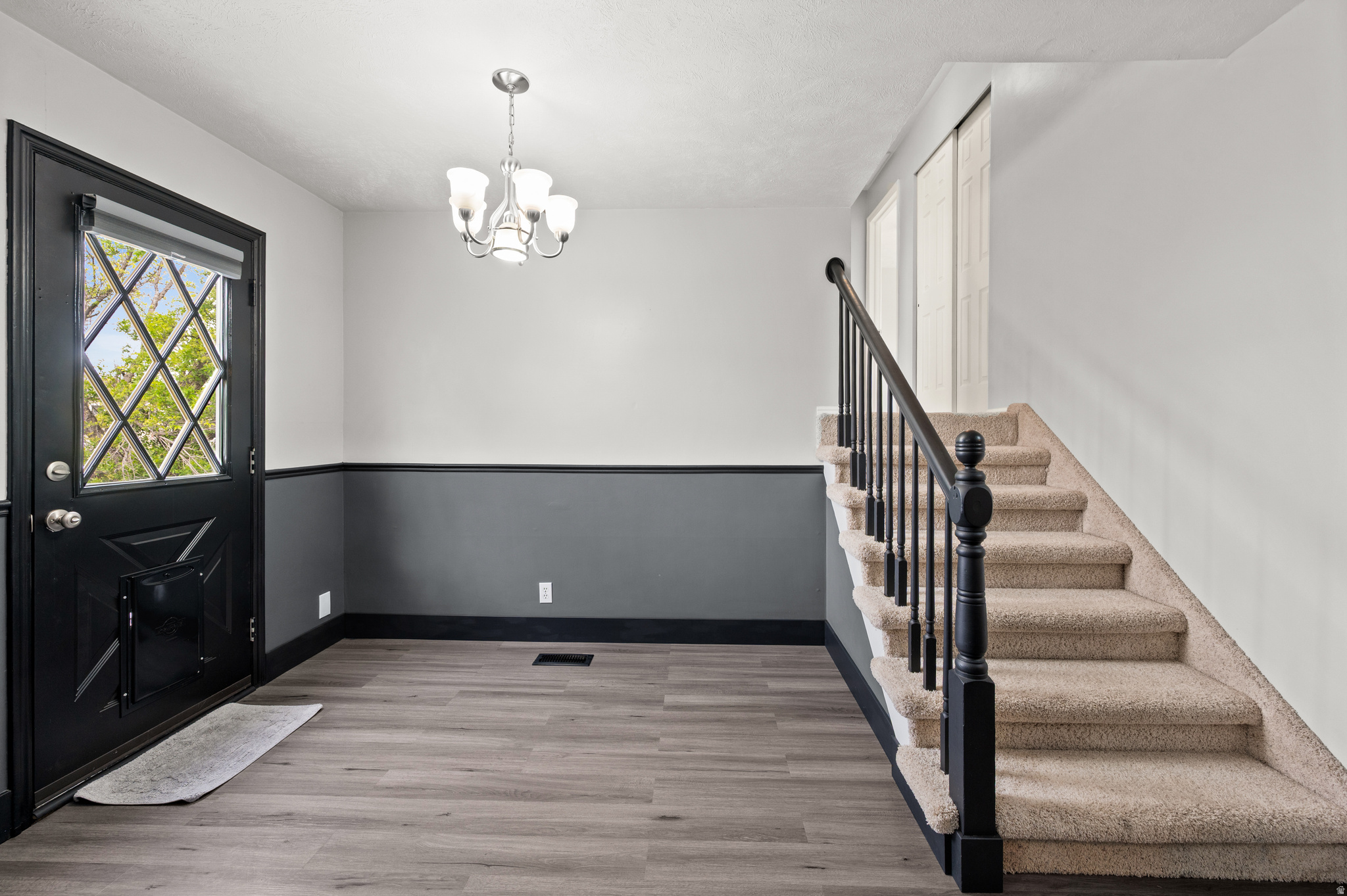 OQUIRRH SHADOWS - Residential Income