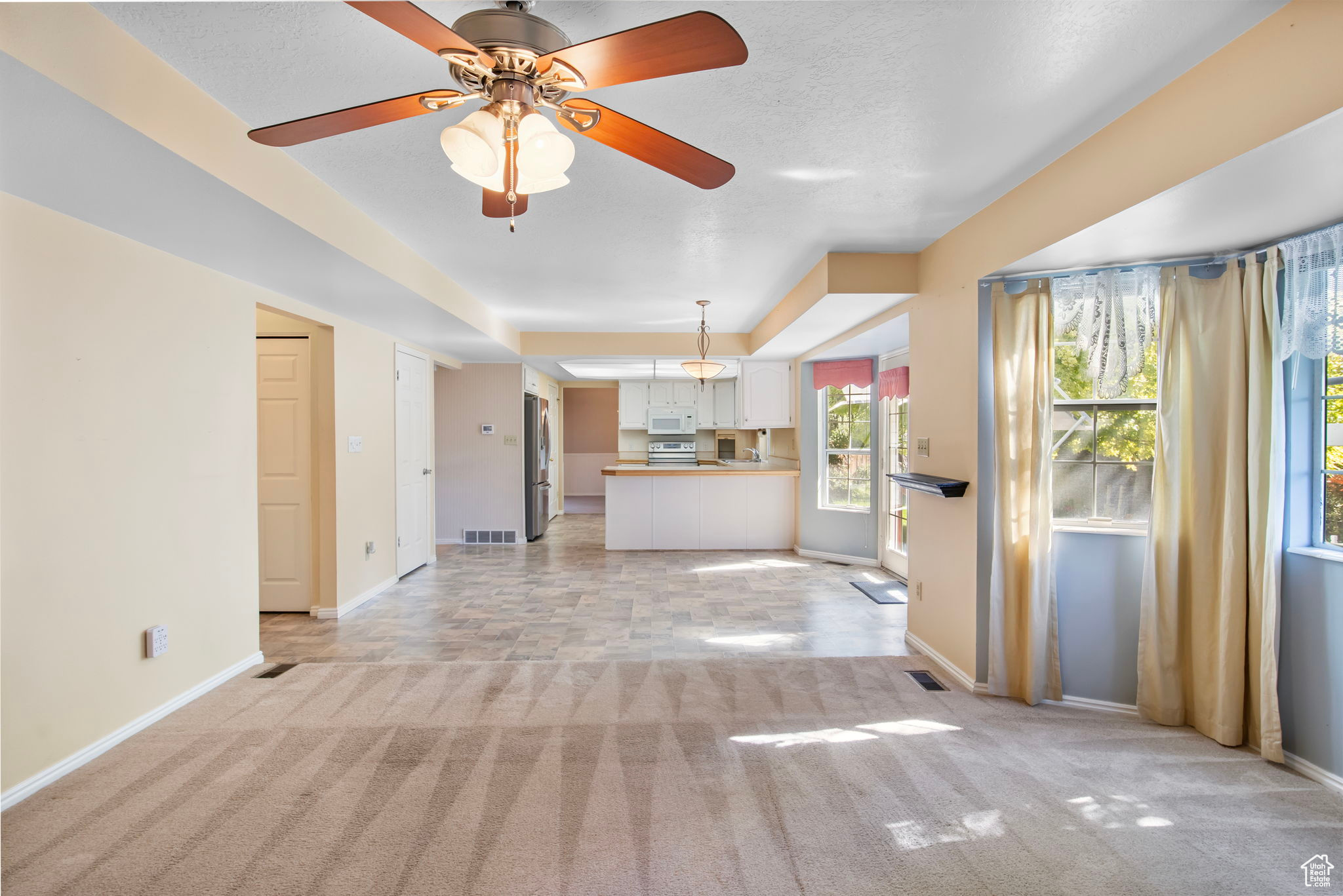 HARMONY DRIVE - Residential