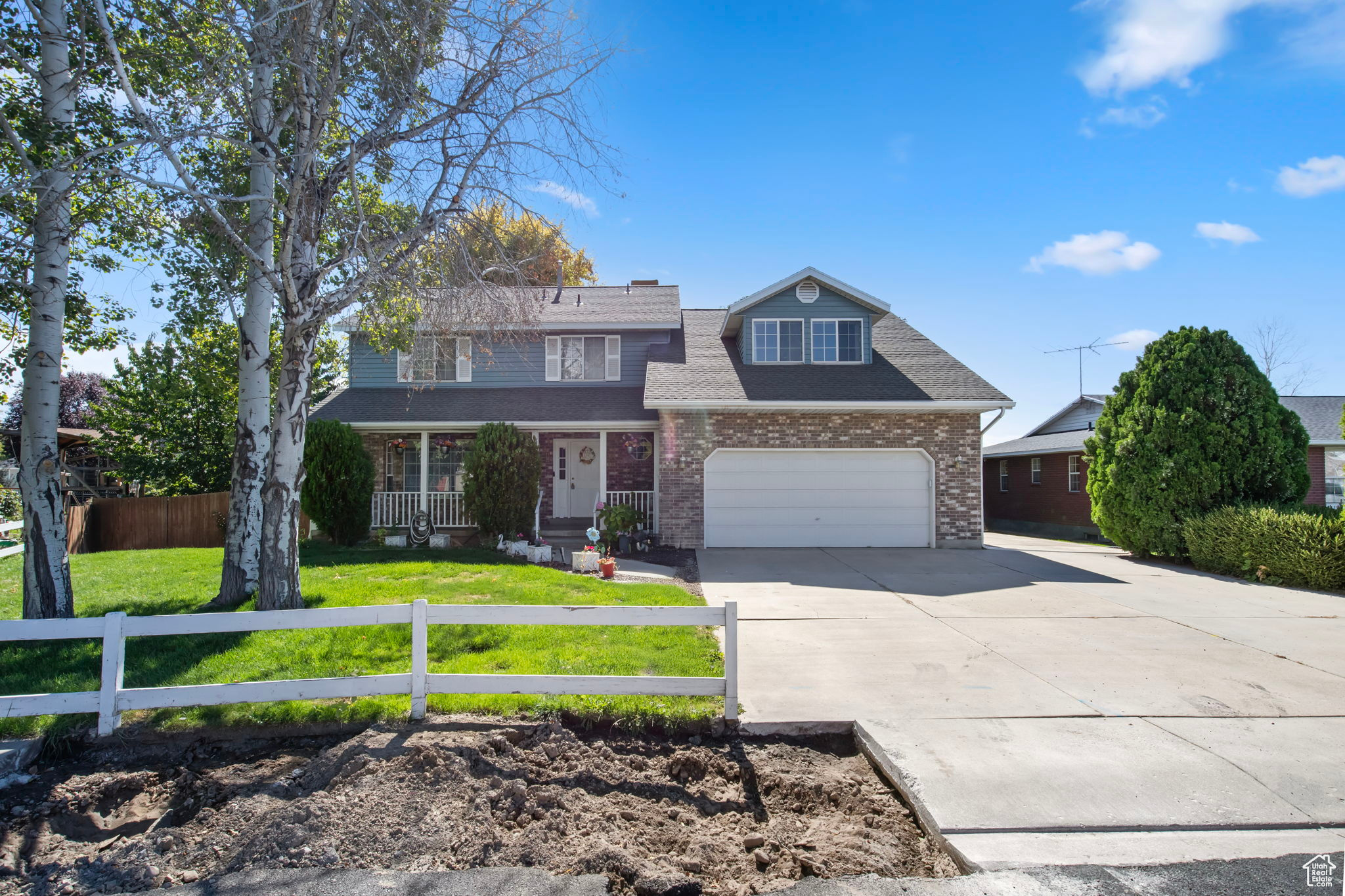 HARMONY DRIVE - Residential