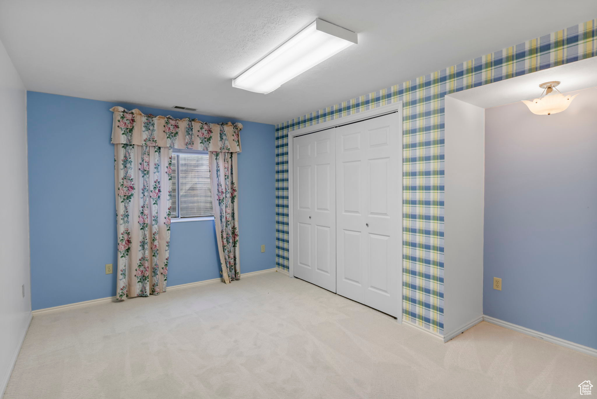HARMONY DRIVE - Residential