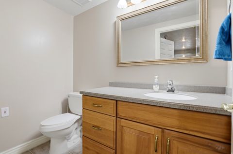 Tiny photo for 1274 W CHAPEL RIDGE DR, South Jordan, UT 84095 (MLS # 2159108)