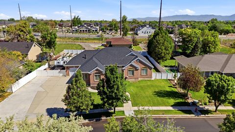 Tiny photo for 1274 W CHAPEL RIDGE DR, South Jordan, UT 84095 (MLS # 2159108)