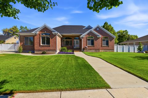 Tiny photo for 1274 W CHAPEL RIDGE DR, South Jordan, UT 84095 (MLS # 2159108)